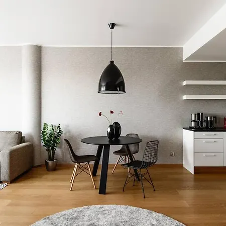 Appartamento W City, Exceptional Location, Work-friendly *