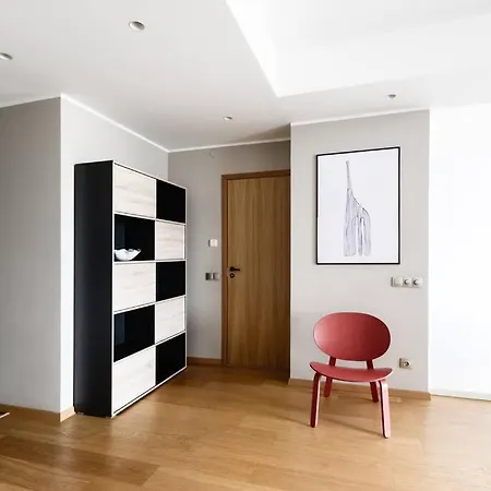 W City, Exceptional Location, Work-friendly Reval