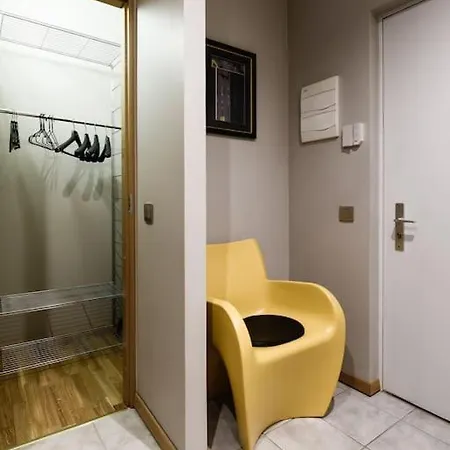 W City, Exceptional Location, Work-friendly