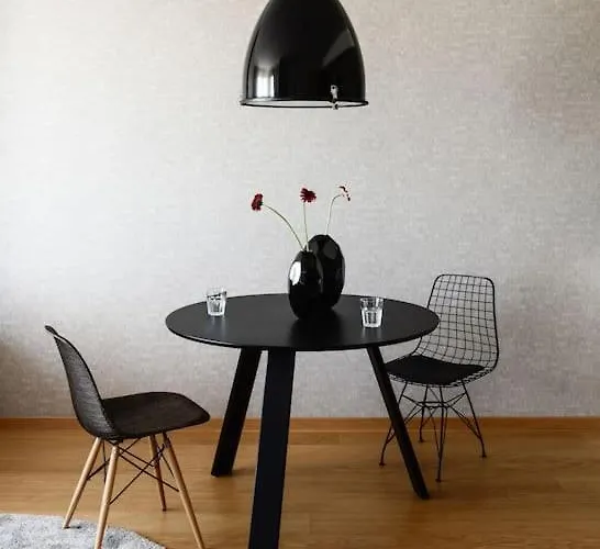 Lägenhet W City, Exceptional Location, Work-friendly *